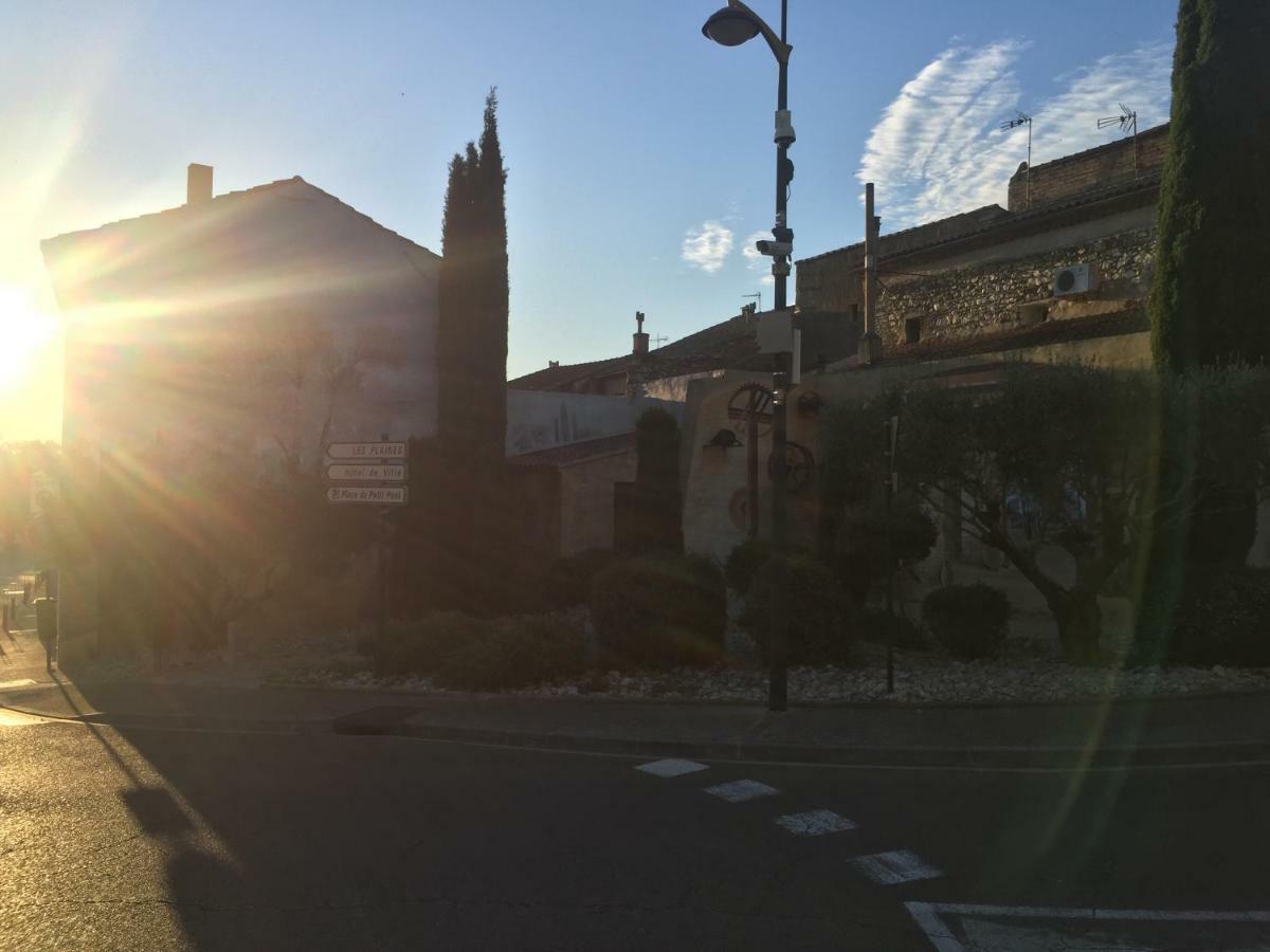Appartamento T2 Avec Terrasse, Clim , Box Fibre Vedène Esterno foto